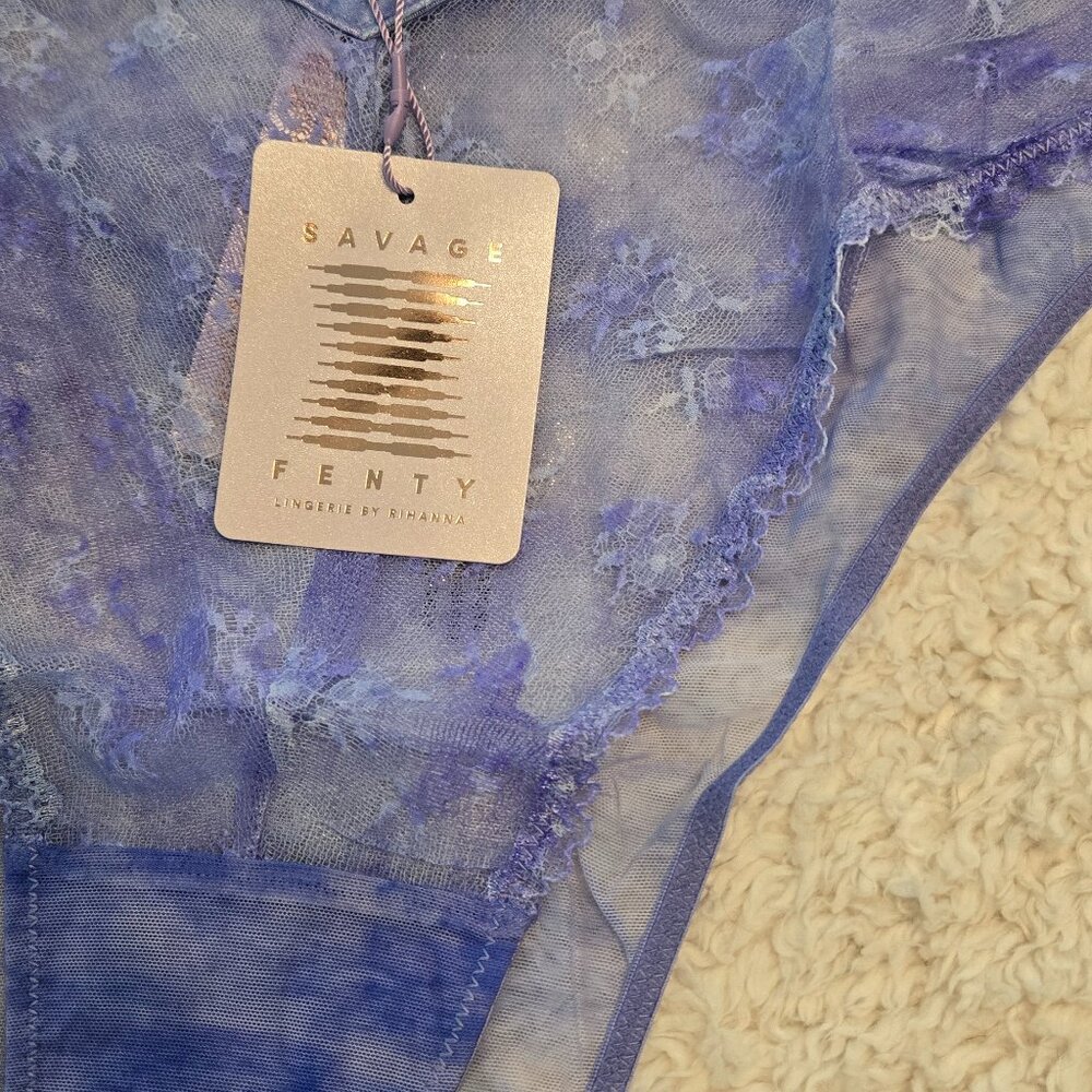 BNWT Savage X Fenty Undie Curvy Printed Lace Brazilian Purple Rain Tie Dye, 2X - Picture 2 of 3